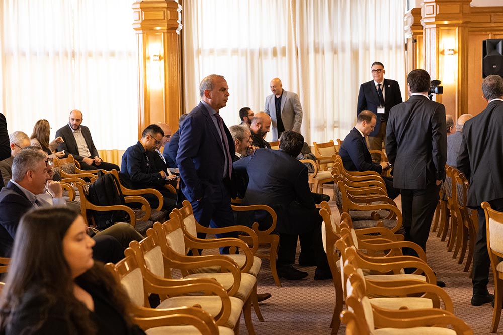 east-med-baseblue-conference-1 (5)